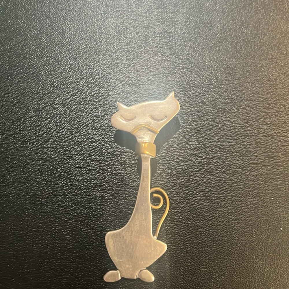 Sterling silver made in Mexico cat pendant